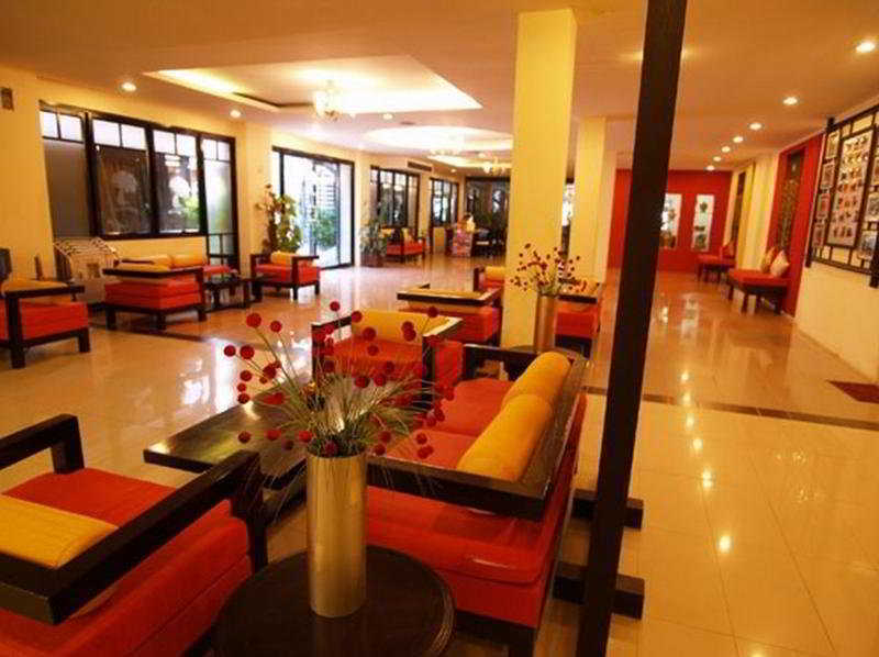 The Royal Palm Beach Front Patong Exterior photo